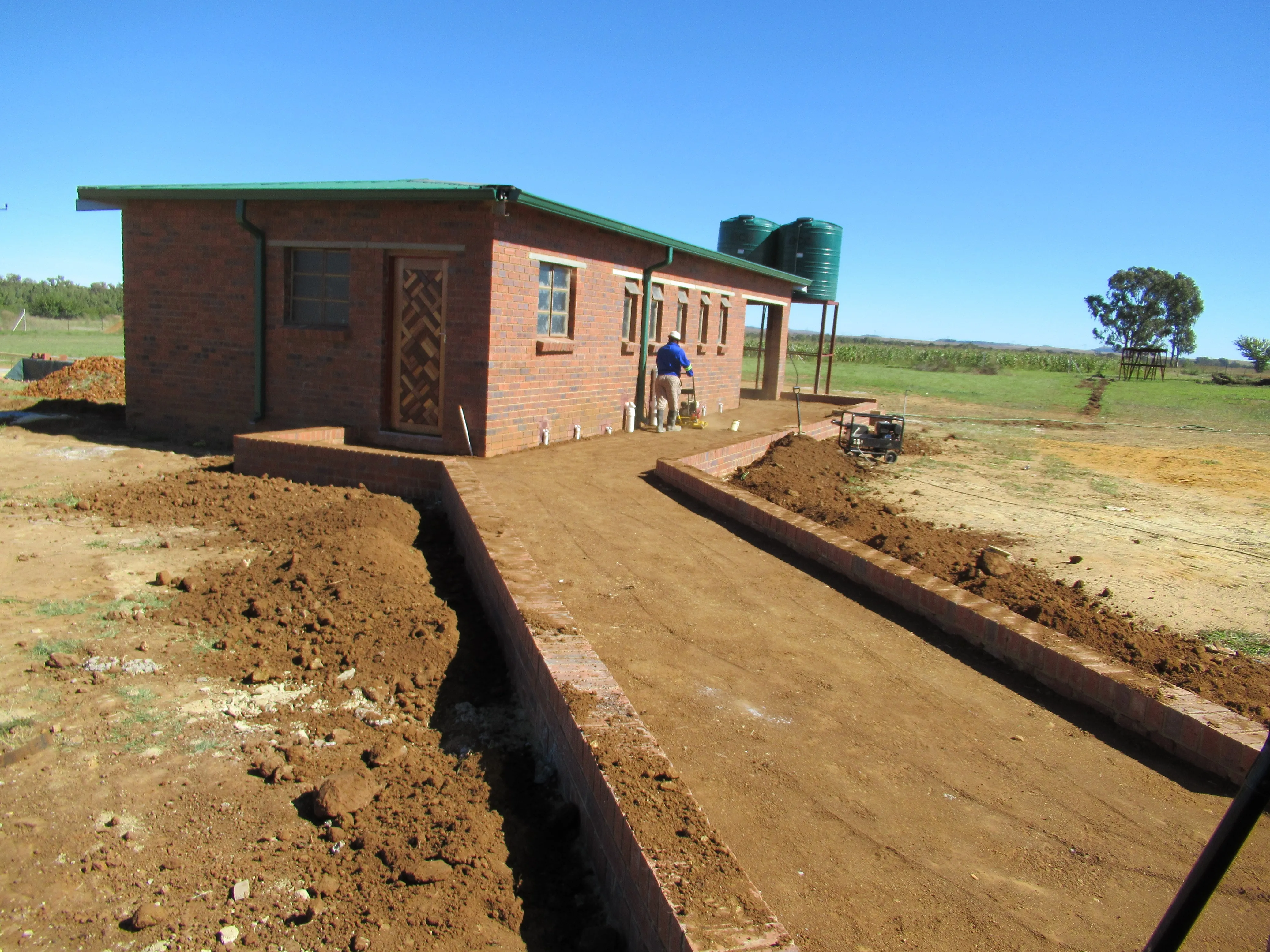 Early construction of the centre 